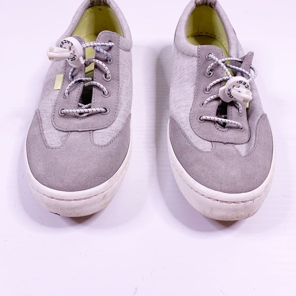 Keds Sneaker Shoes Size 8.5 Gray Lock Laces Comfort Walking - Picture 2 of 8